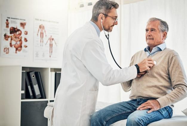 médecin pour personne agée